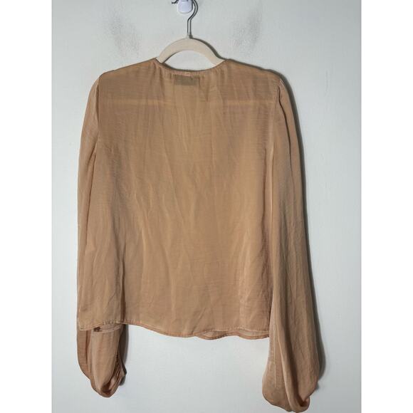 NWT Luminary Gold Long Puff Sleeve V-Neck Blouse Sz M - Picture 2 of 2